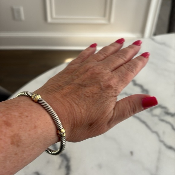 ✨ David Yurman Diamond 5mm Cable Cuff Bracelet — Sterling,18K Gold, Authentic S - Picture 9 of 9